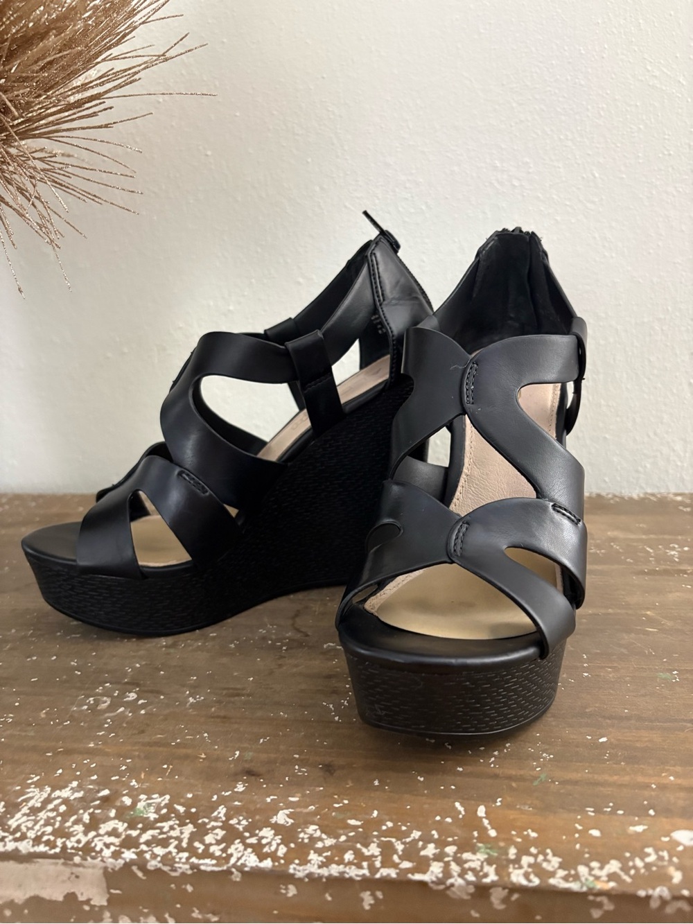 Aldo “Odilinia” Black Wedge Sandals
